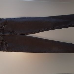 American Eagle jeans.  Black. Size 8. Stretch.Pockets. Length 39 inches